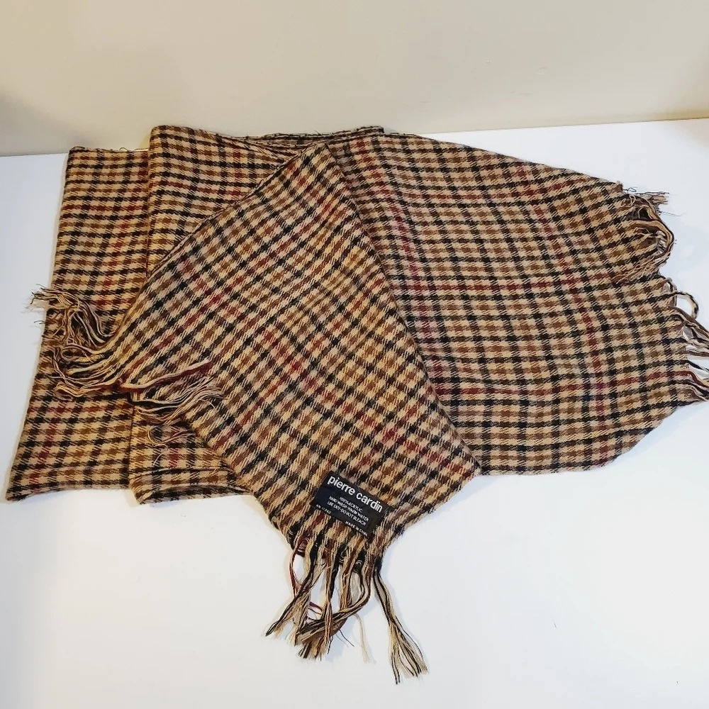Pierre Cardin plaid acrylic Fringed Unisex  scarf